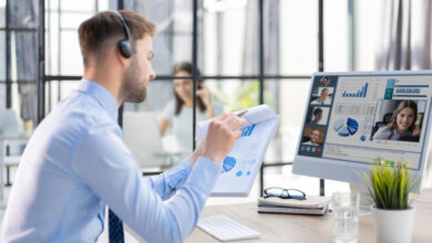 Virtual marketing assistant managing SEO, social media, email marketing, and online business growth.