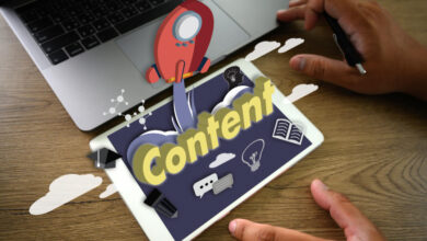 Content marketer planning a content marketing strategy