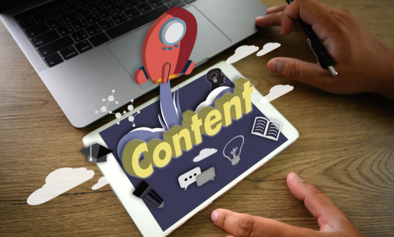 Content marketer planning a content marketing strategy